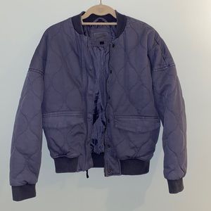 Universal thread quilted jacket